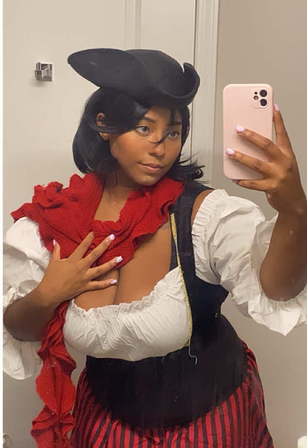 @Nizey Sina | Cosplayer