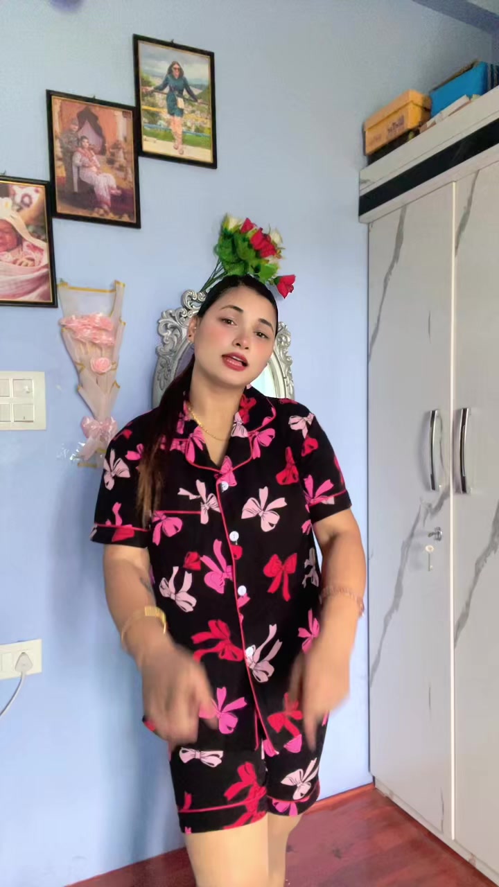 @𝓟𝓾𝓼𝓱𝓹𝓪𝓬𝓱𝓱𝓮𝓽𝓻𝓲🧿