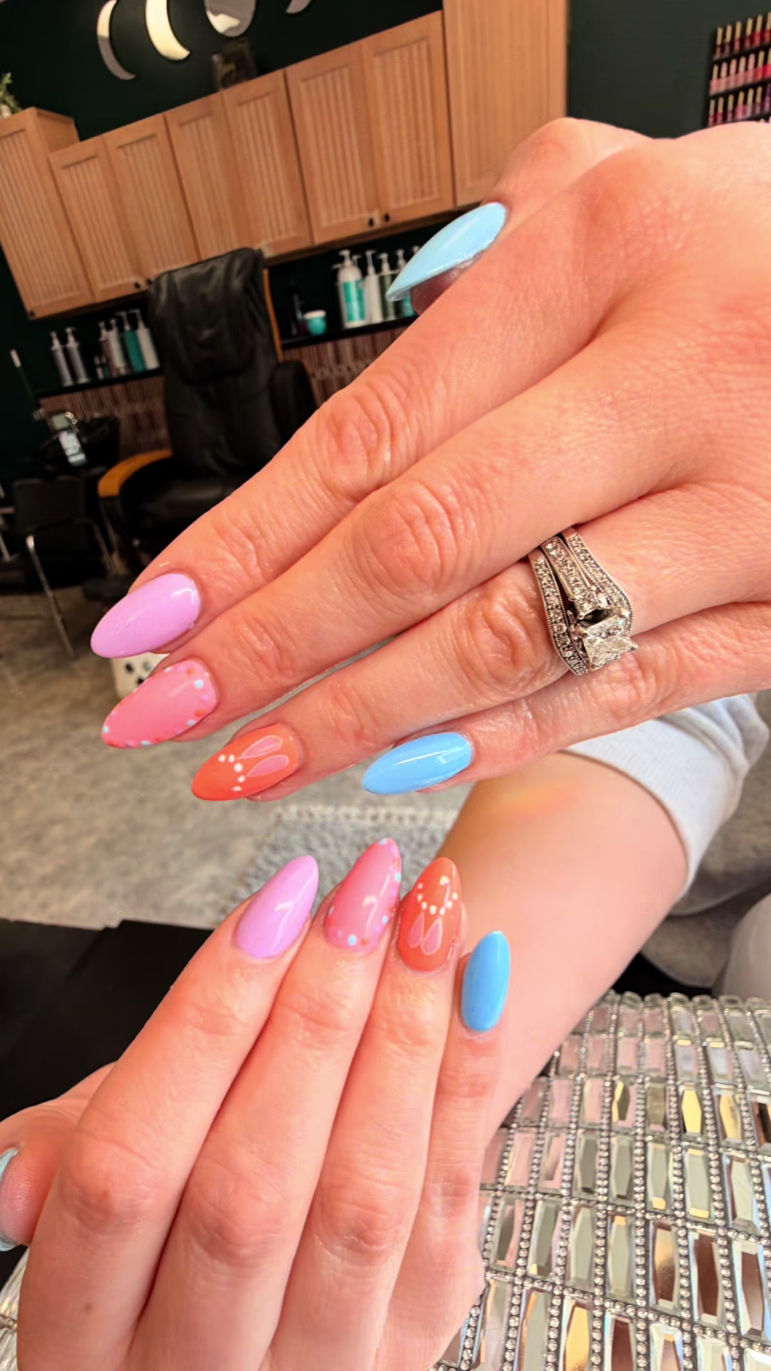 @_nails_by_cece
