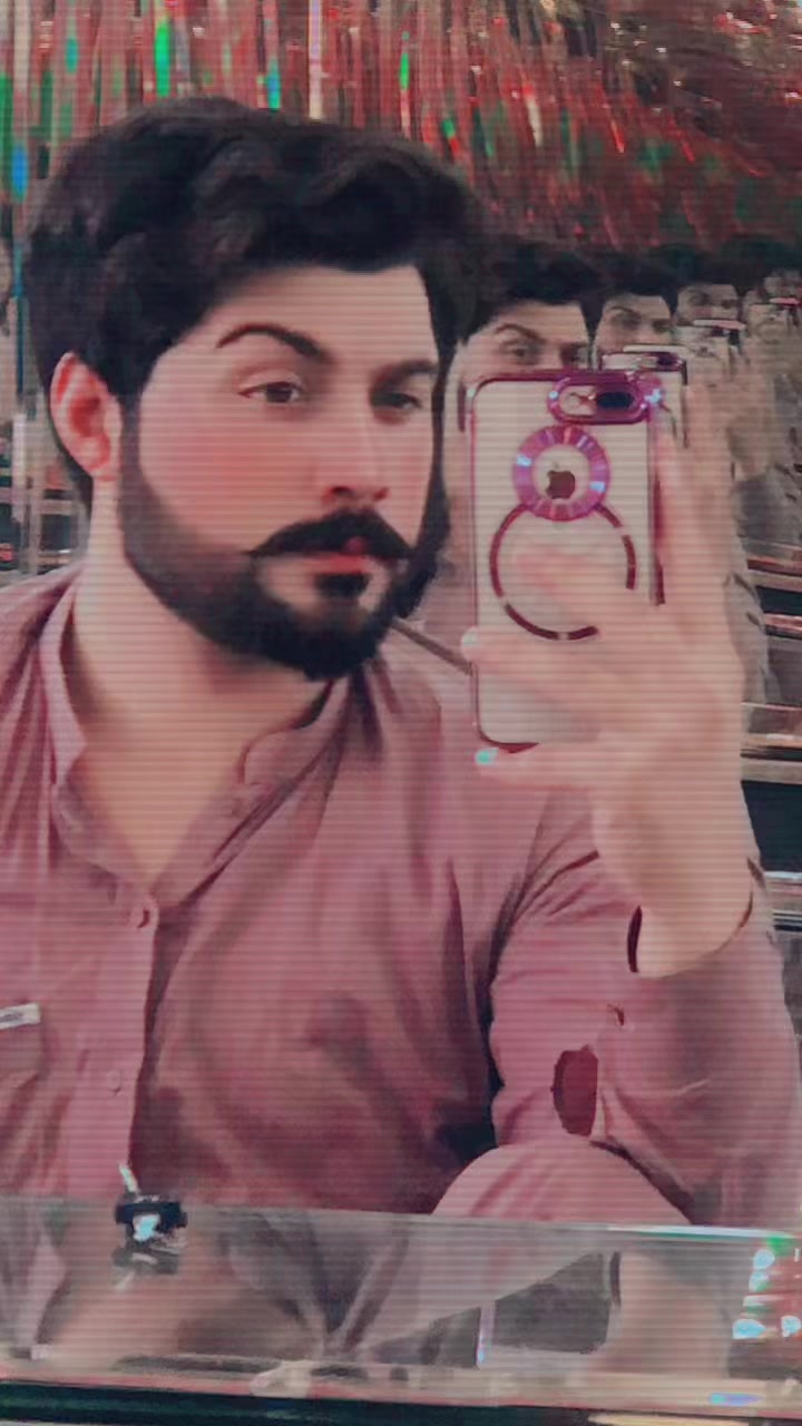 @Abdullah Bakht