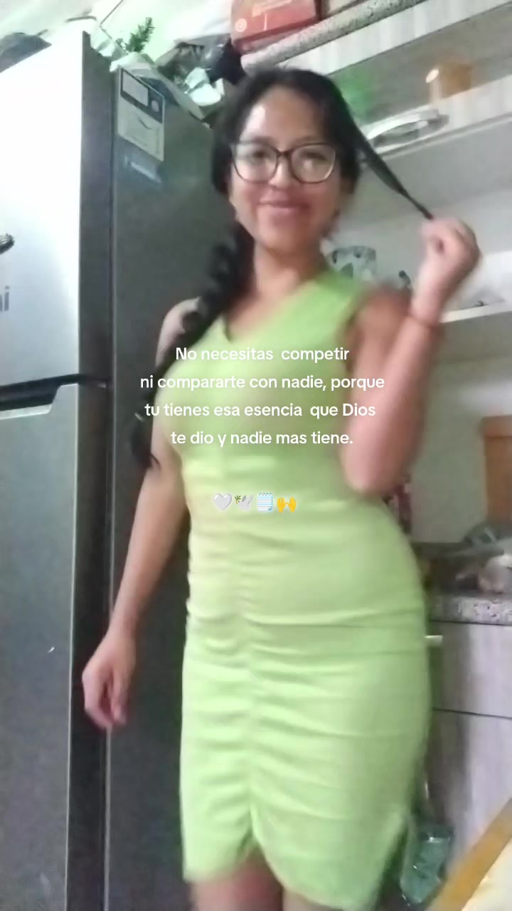@Angélica😊