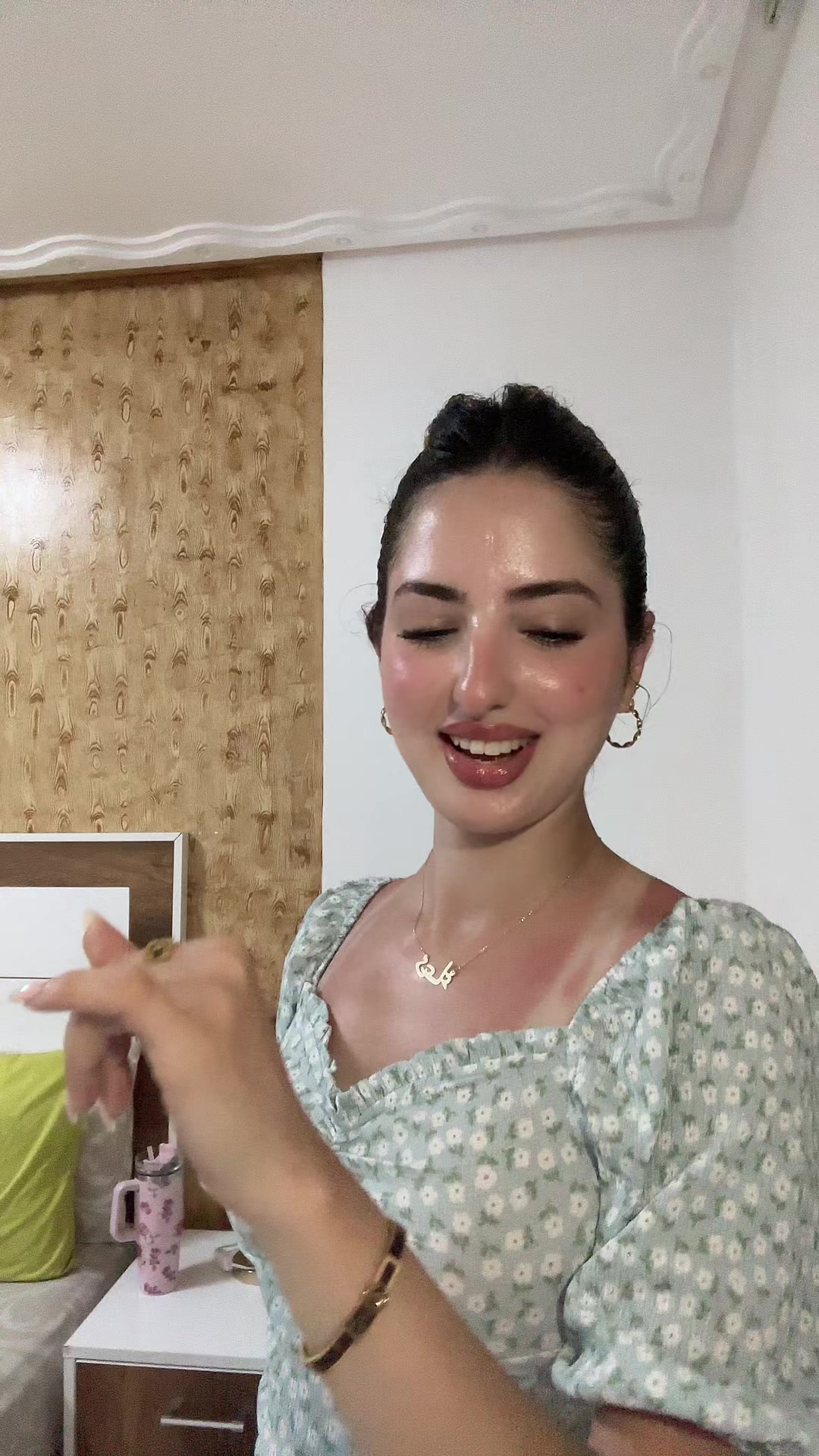 @Douae