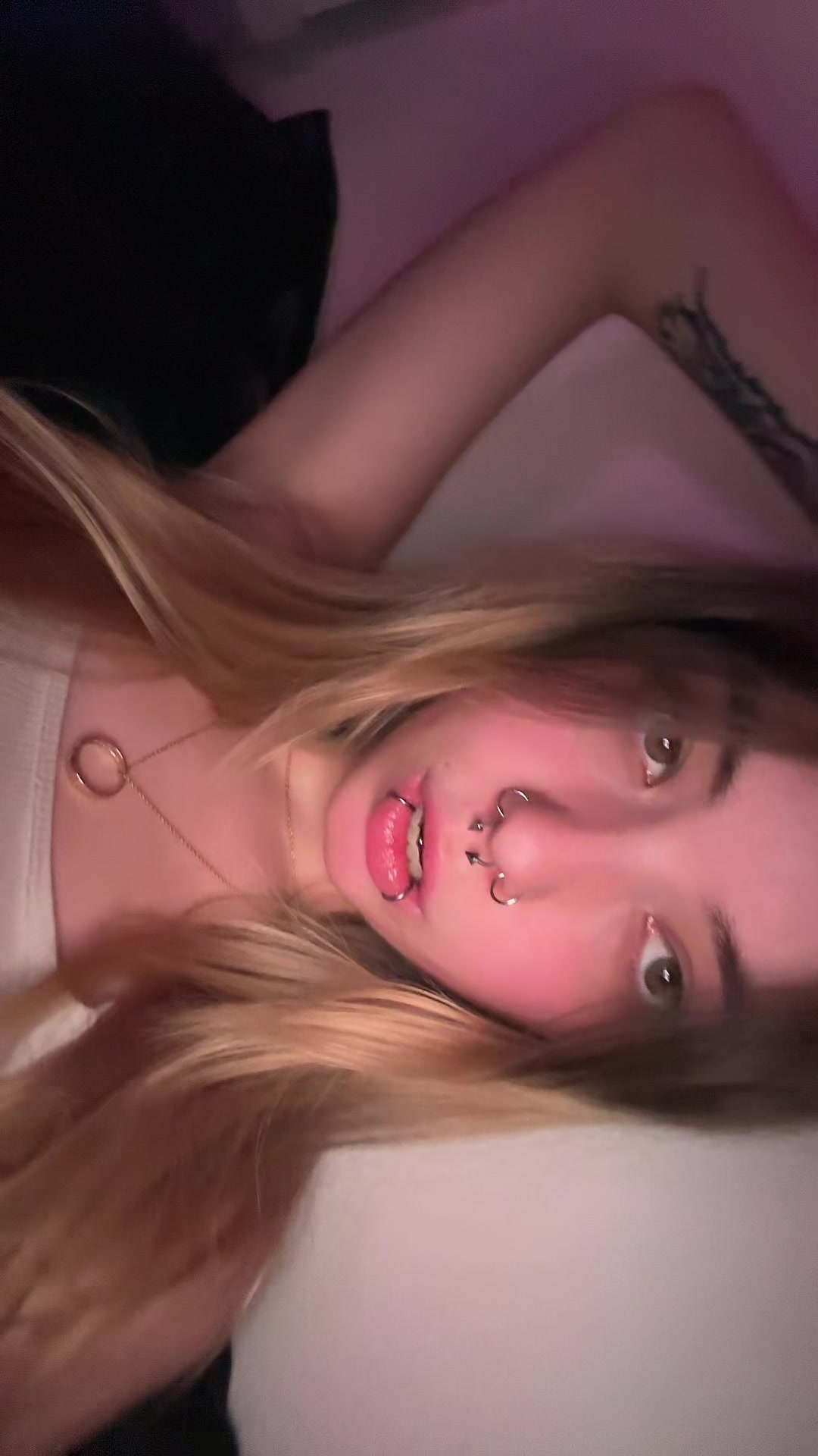 @dollface