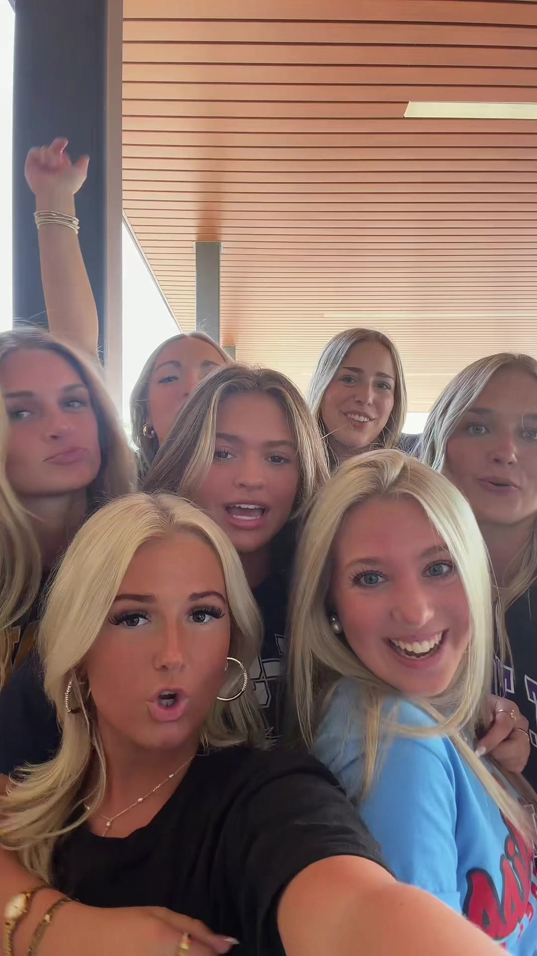 @LC