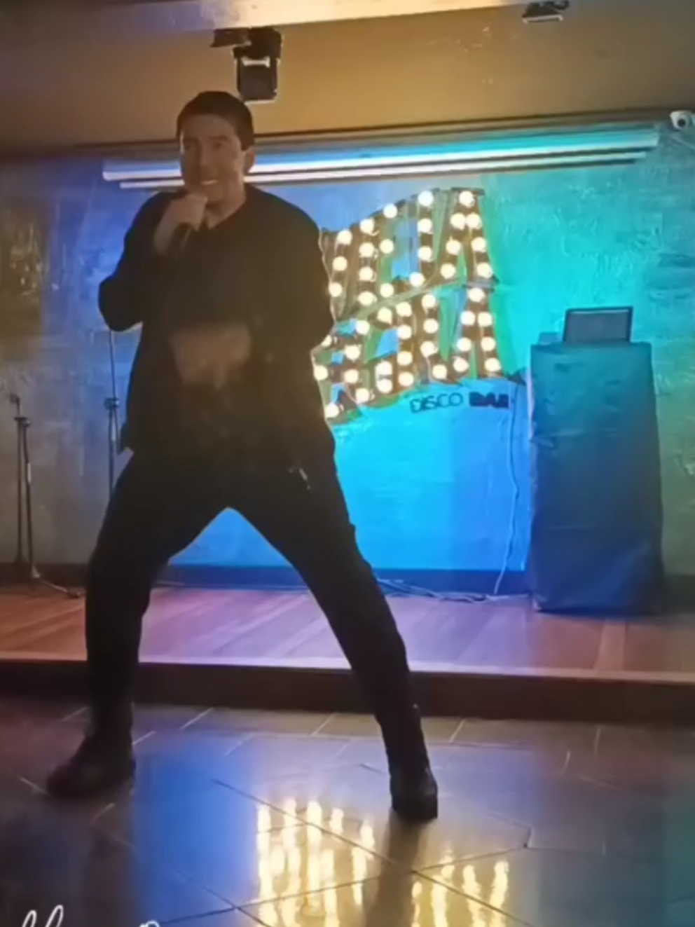 @Julian Andres Tributo Chayanne