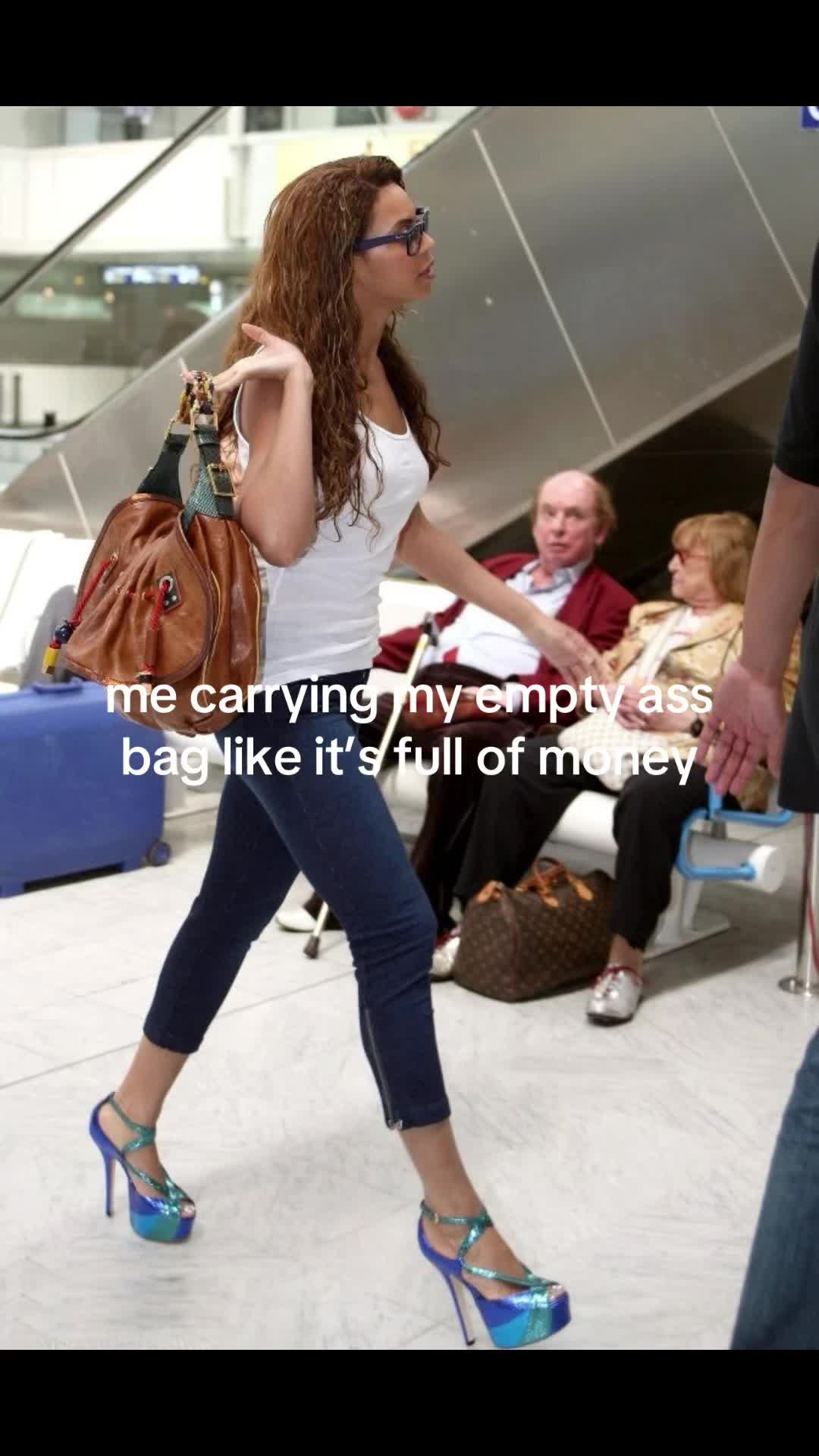 @walklikeudgaf
