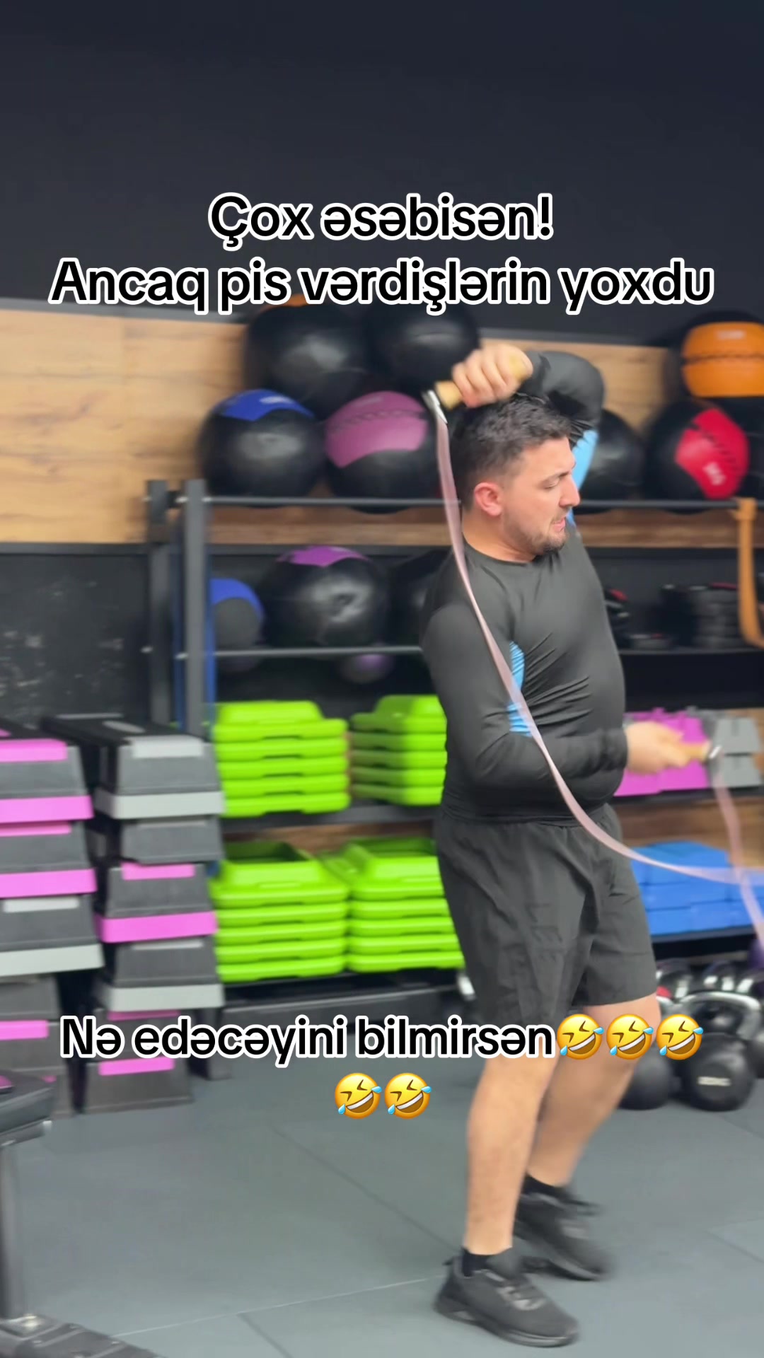 @ŞAHBAZ🐾