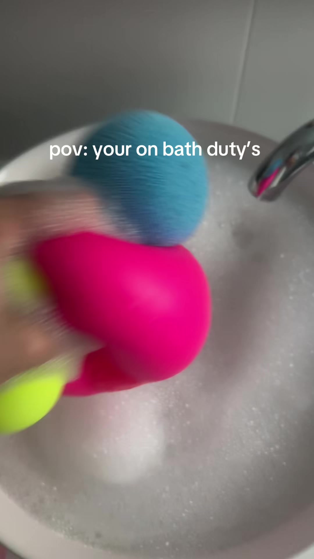 @️