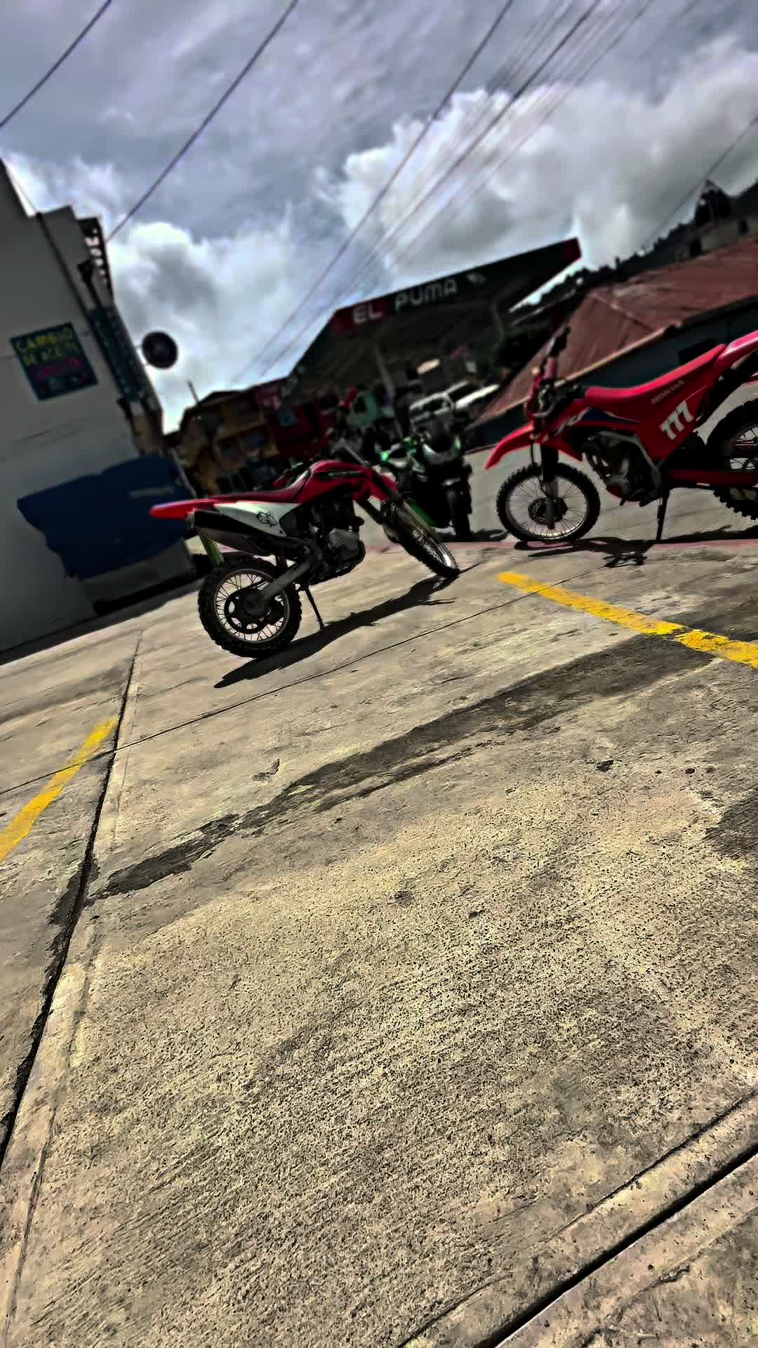 @Kevin Biker