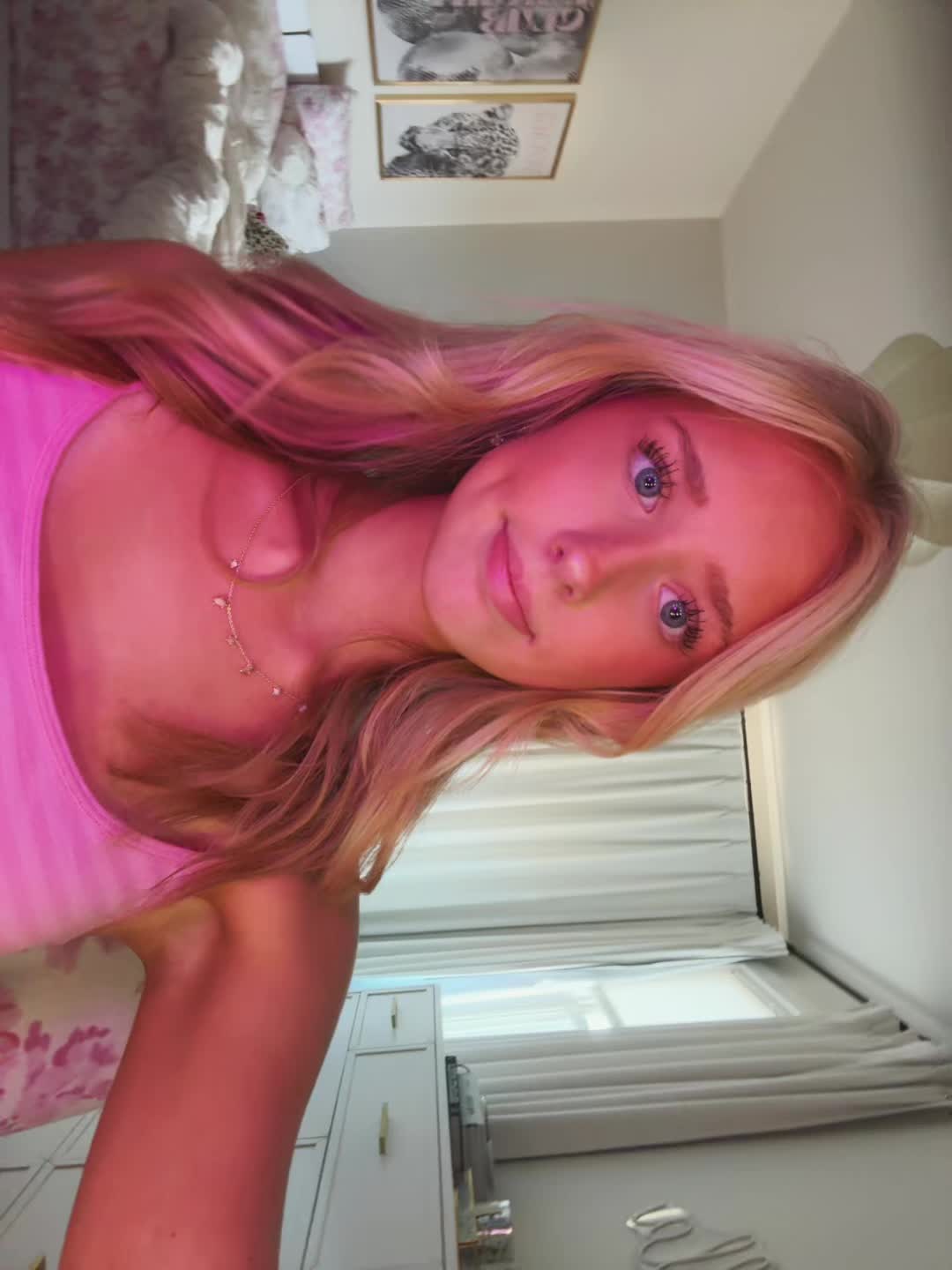 @ellazmanydraftz