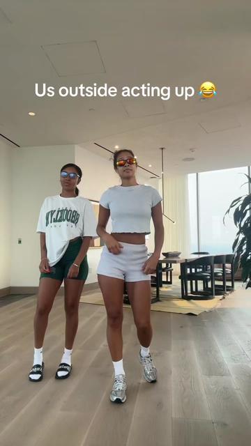 @thegoldengyal8