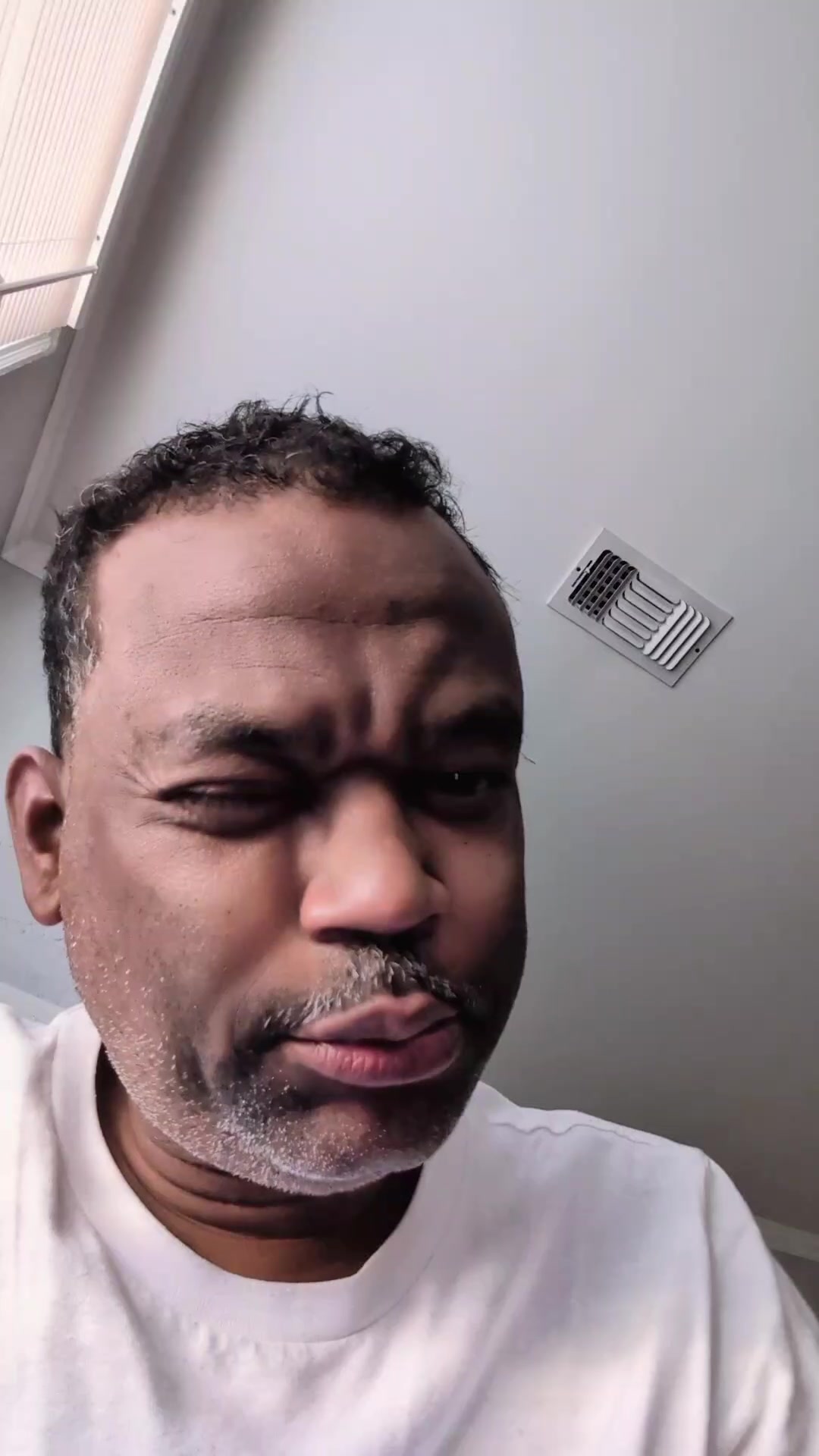 @Jowahorncomedy
