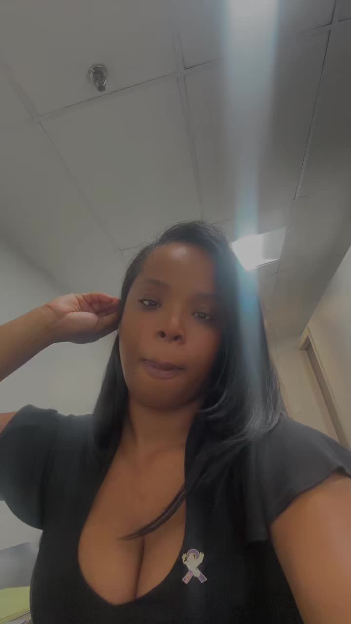 @ItsRoxyy7