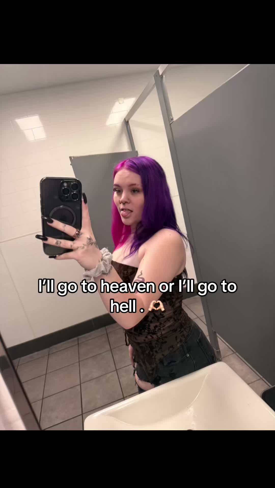 @Halley.👾👾