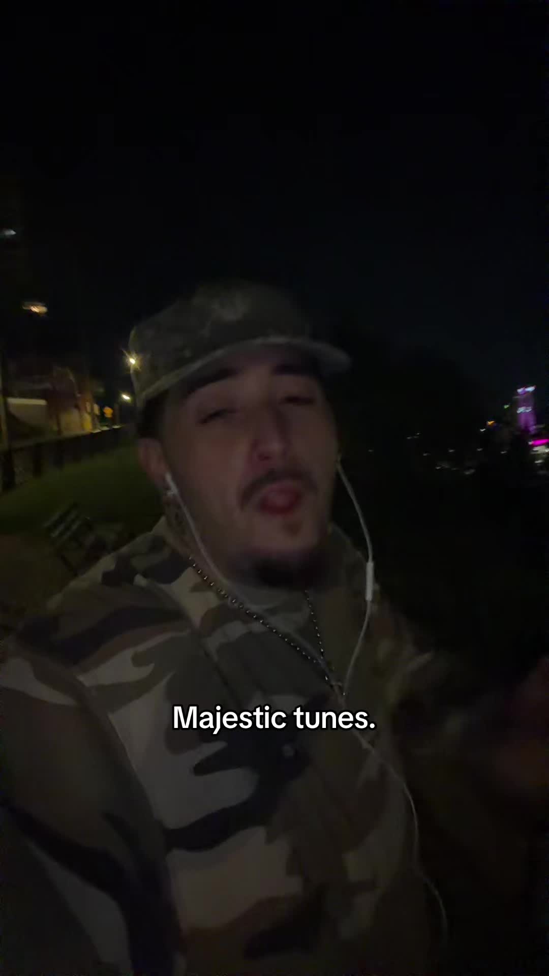 @Fezz