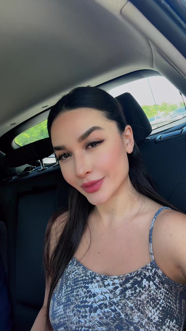 @Itis_sallyy