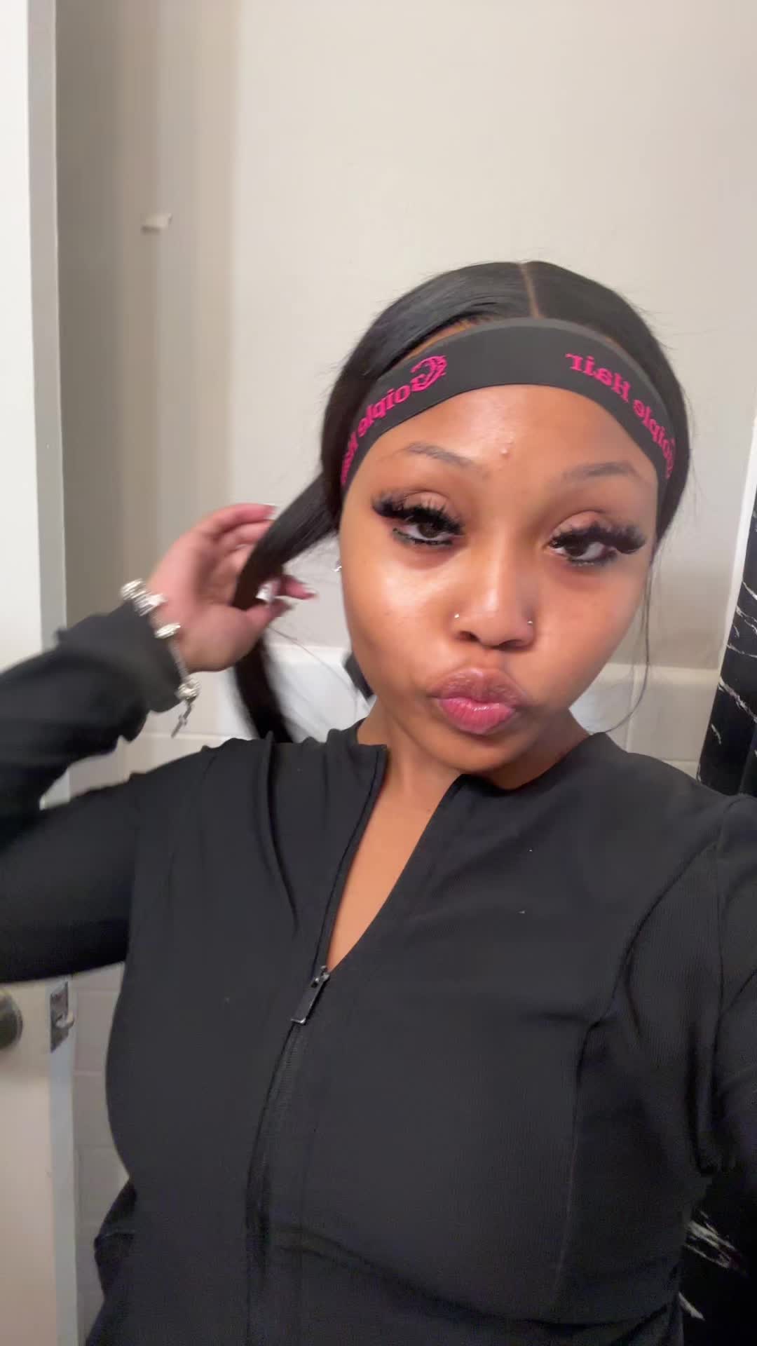 @shaniya janai