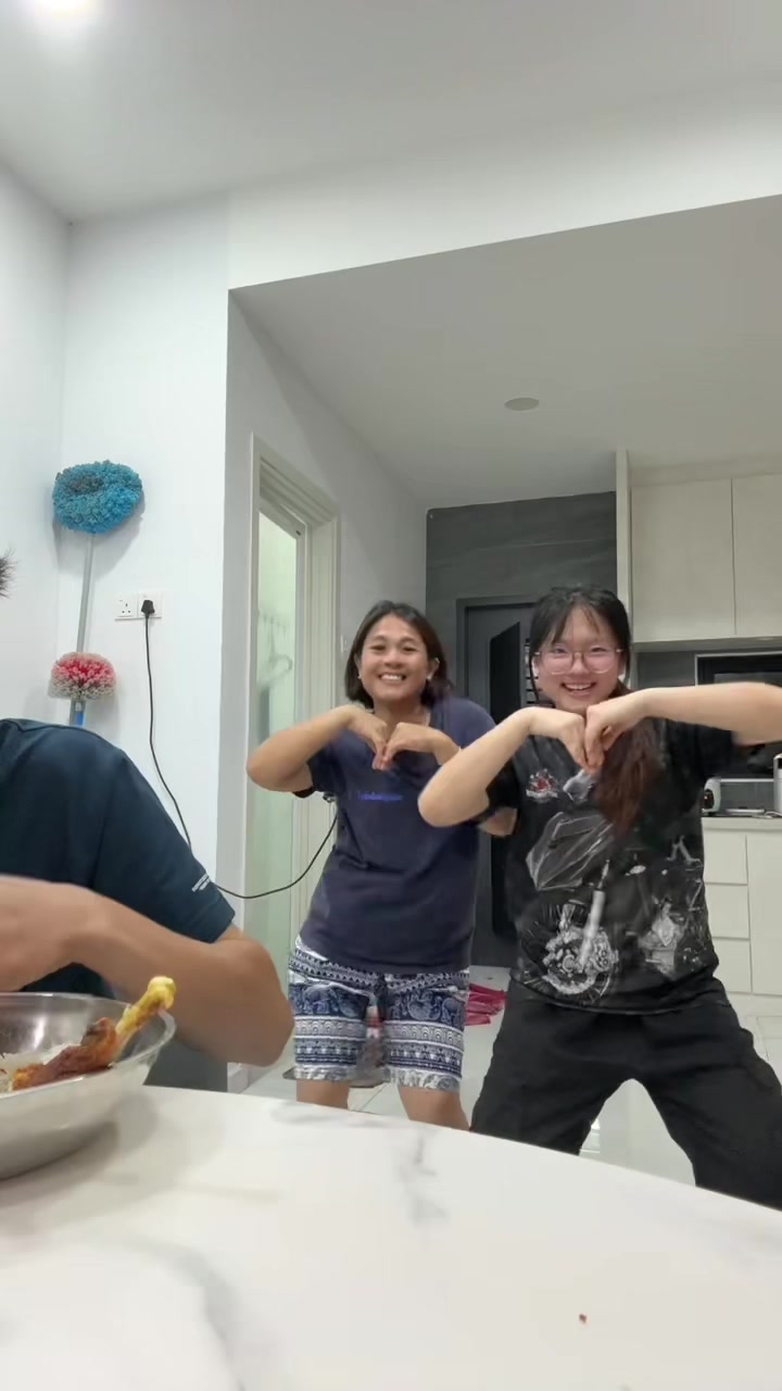 @xiaojieee