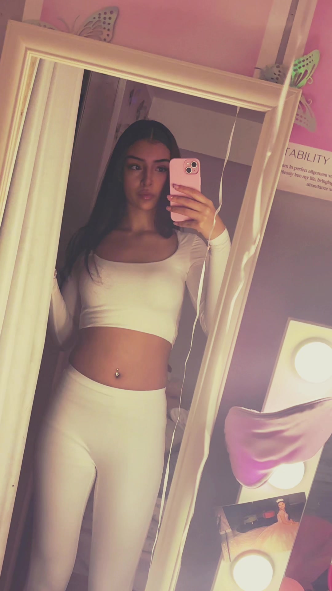 @rosebelletickle