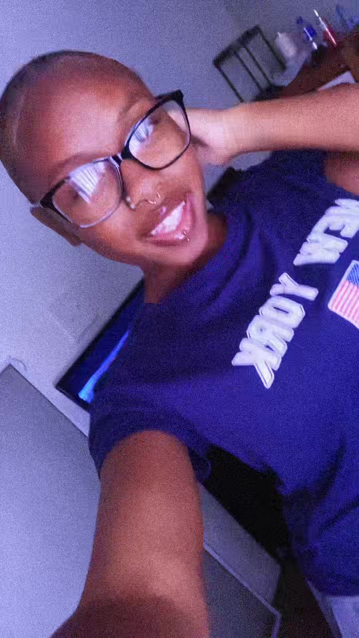 @1.prettybrownskin1