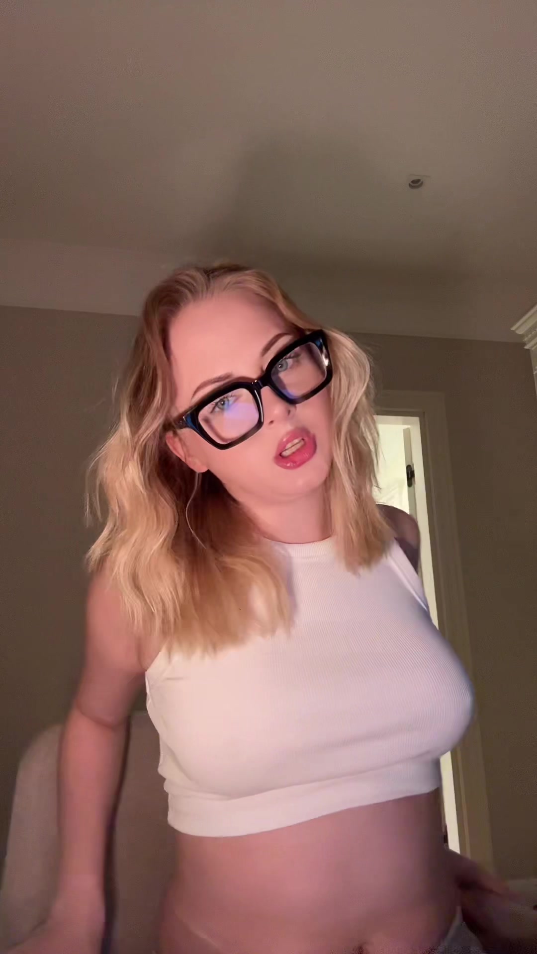 @FOXYROXY