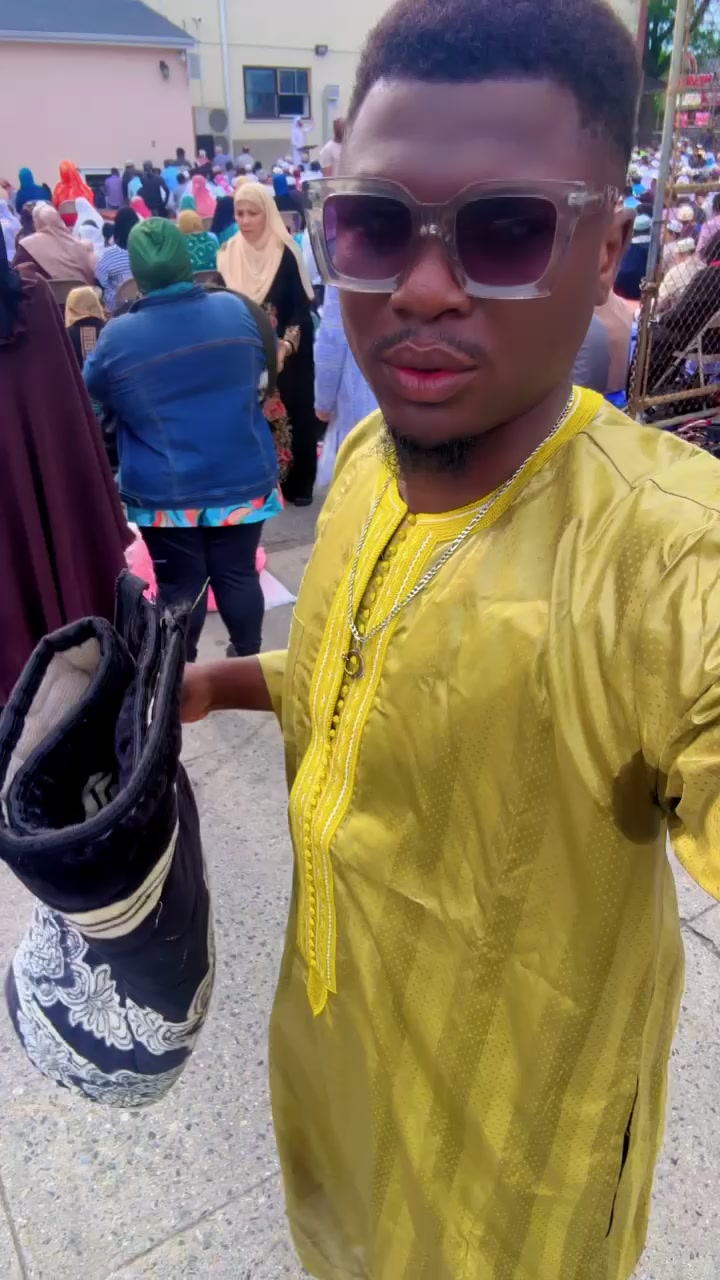 @Ndiongolor