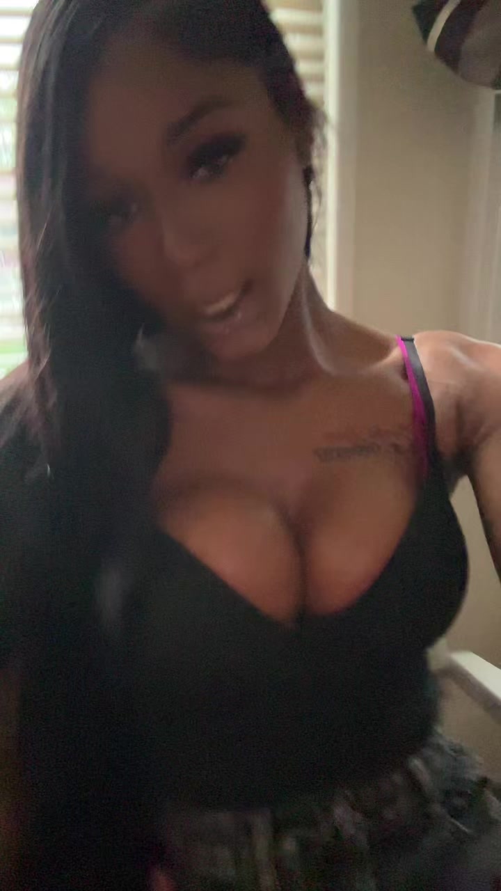@DESIRAE 🎀