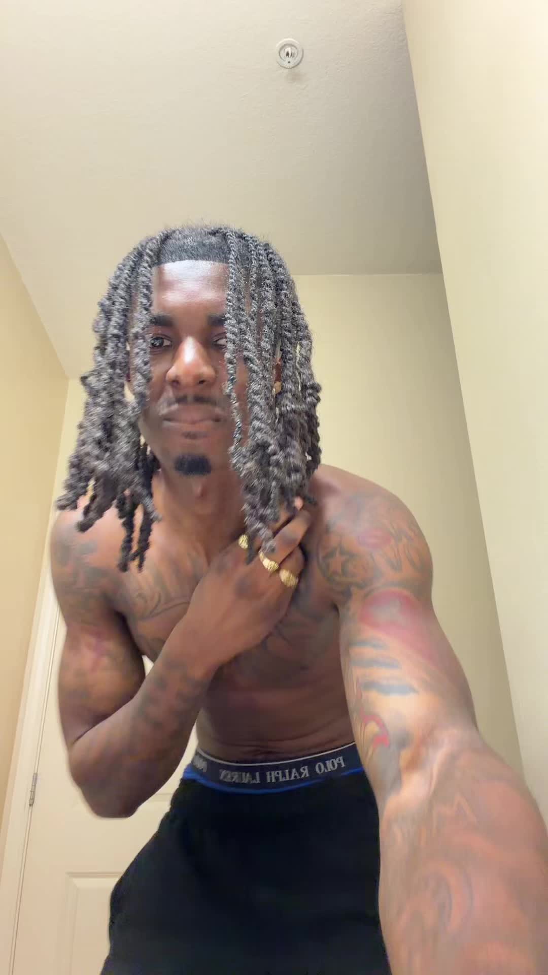 @1ishaun