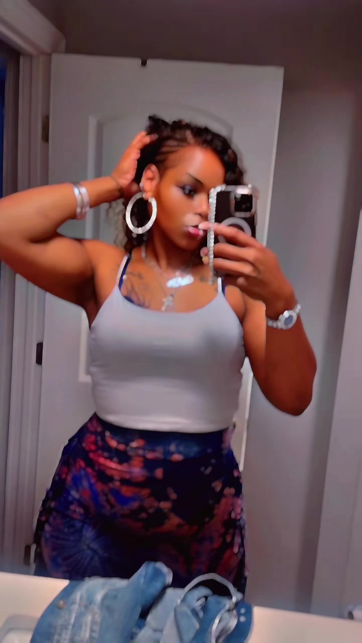 @Spoiled Ass Nae