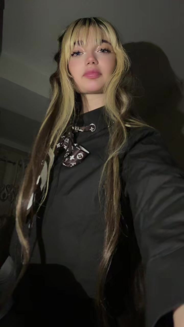 @elisanwm