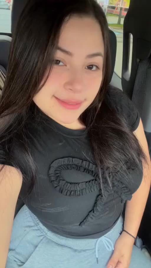 @M I A VALENTINA😈😈