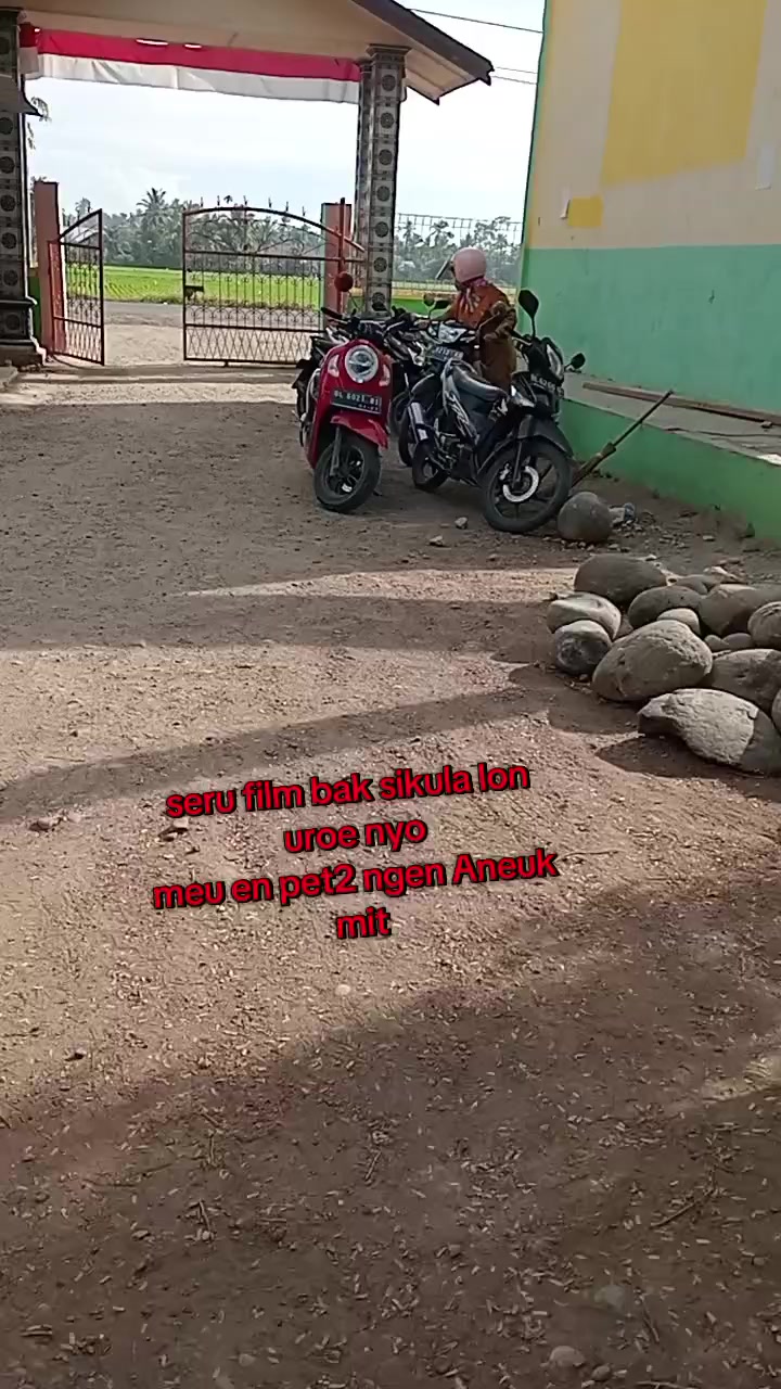 @Miss Eka Mak Si Malik