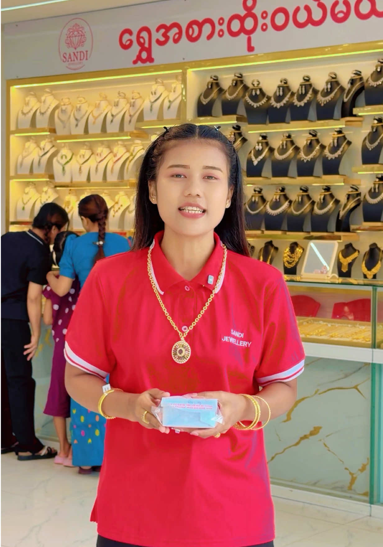@Sandiရွှေအစားထိုးလက်ဝတ်ရတနာ