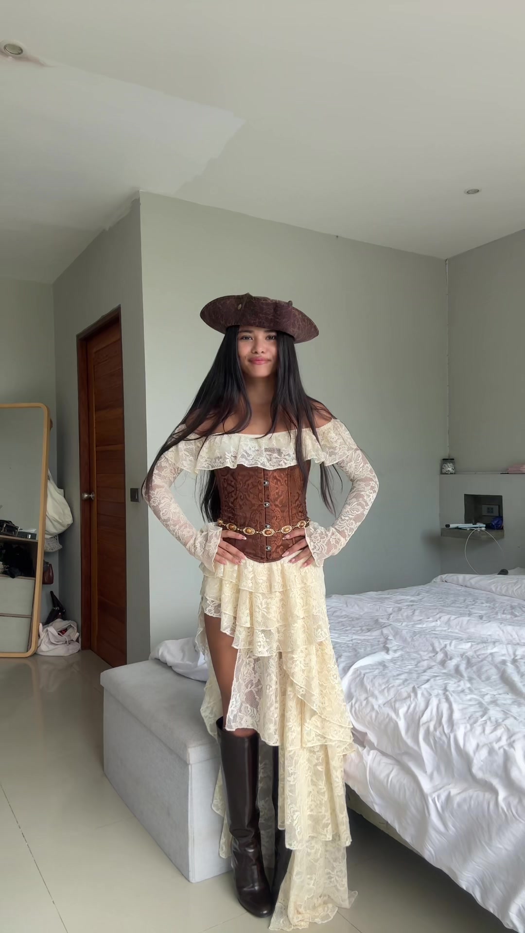 @itslararaes