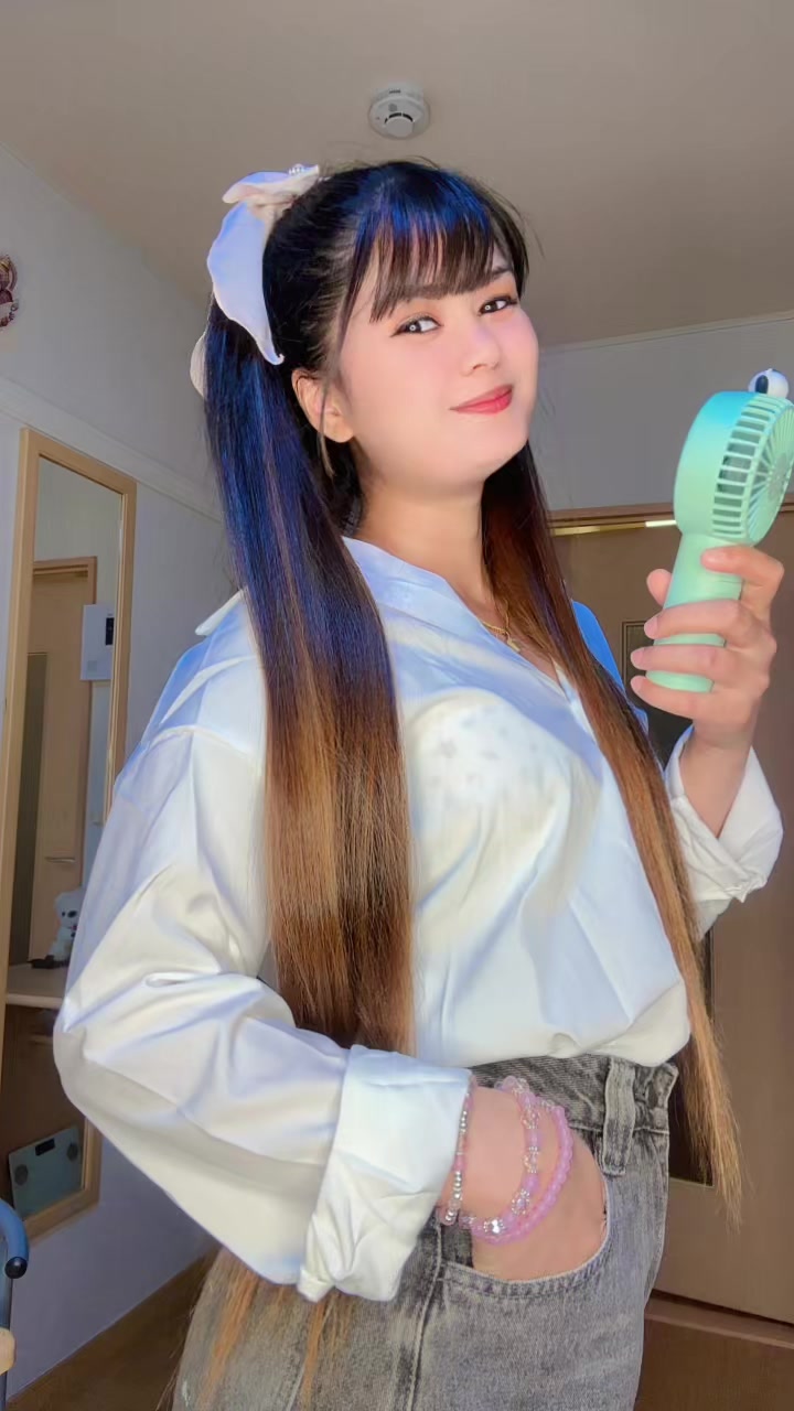 @꧁𝕃𝕌ℝ𝕀 ℚ𝕌𝔼𝔼ℕ꧂