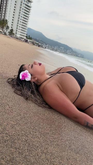 @Bella A. González