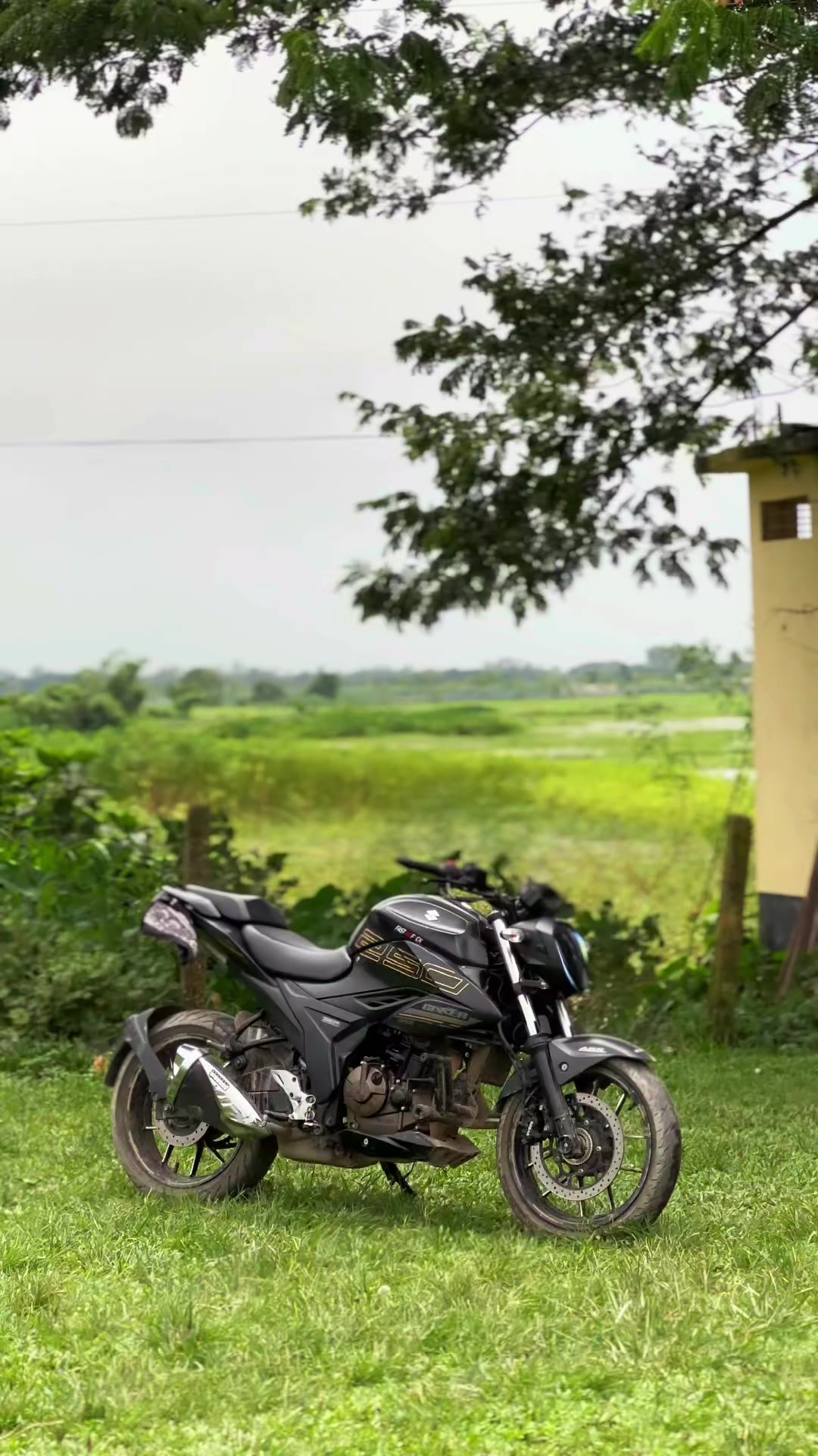 @ROHAN🌪️