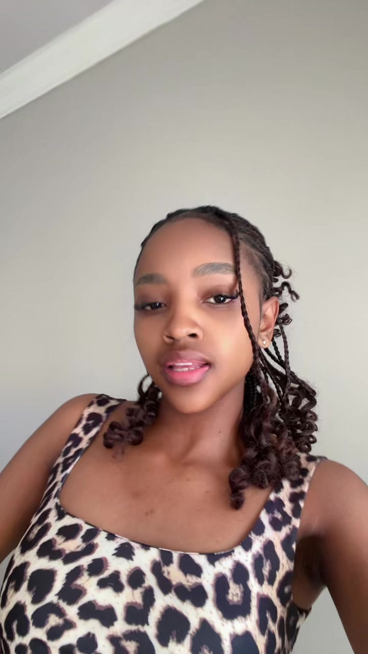 @Felicia💋