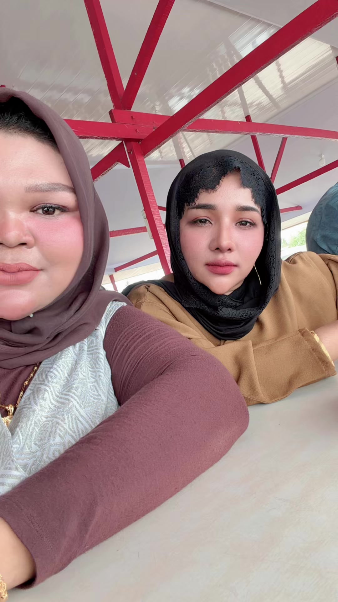 @Bakso adek gemoy cabang idi