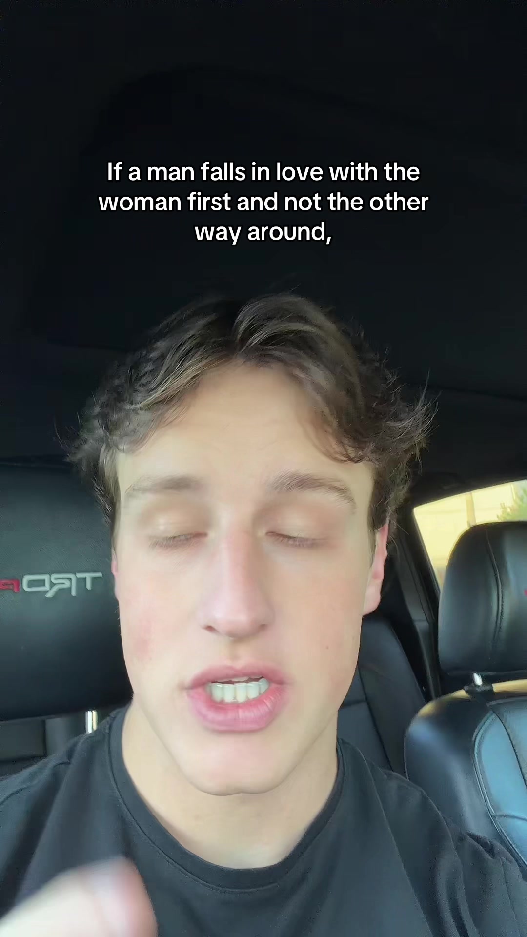 @julionomartello