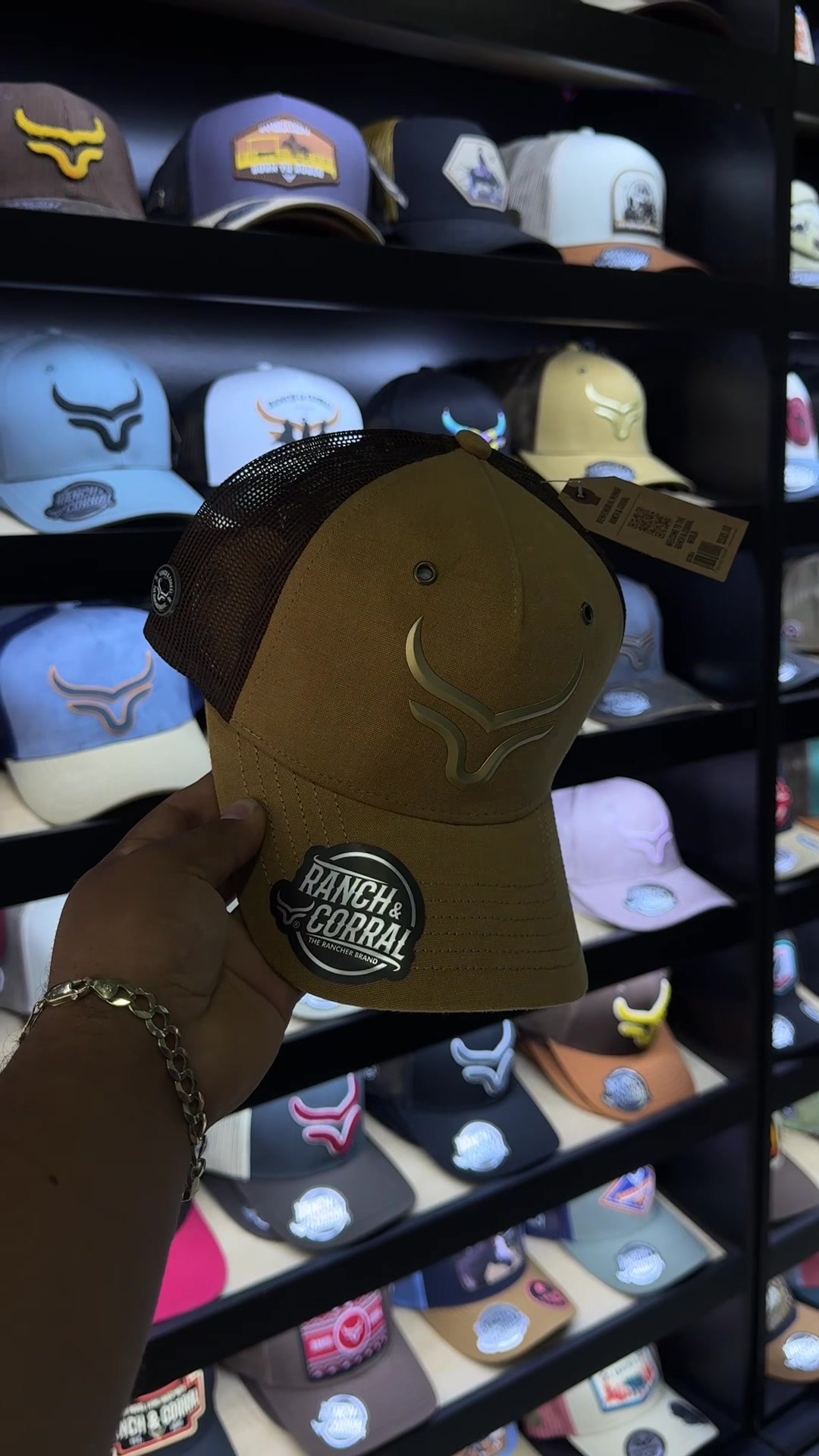 @STYLISH.CAPS