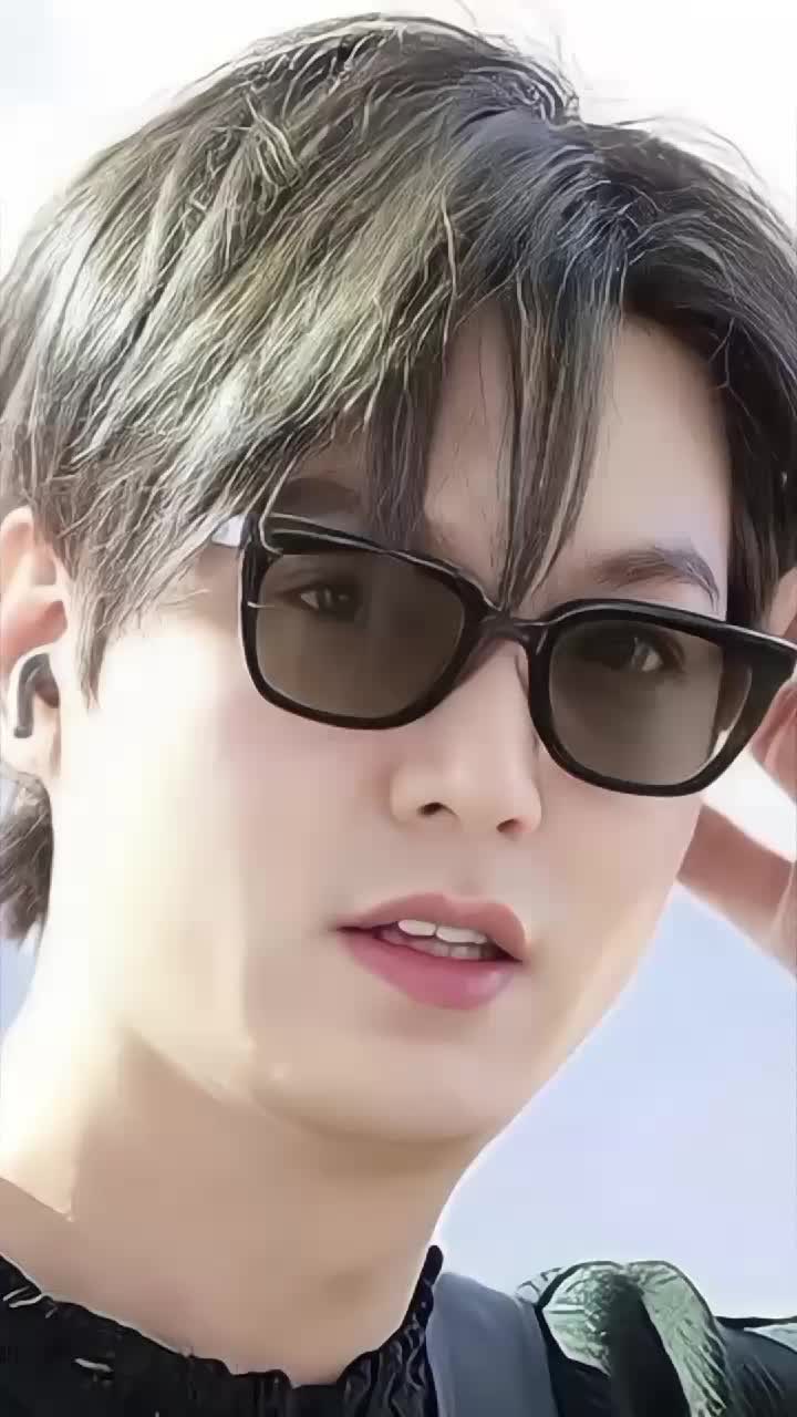 @Minoz_Nicole