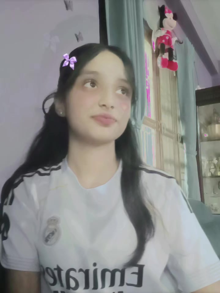 @𝒰𝓂𝒾𝓈𝒽𝒶🐚.