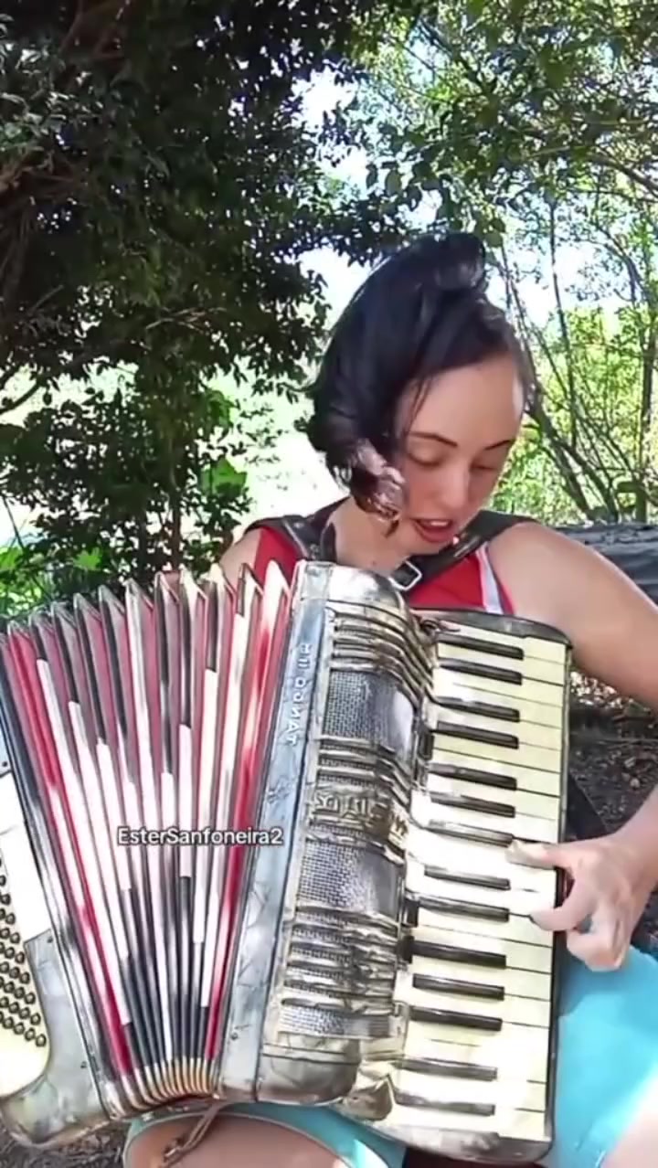 @estersanfoneira_02