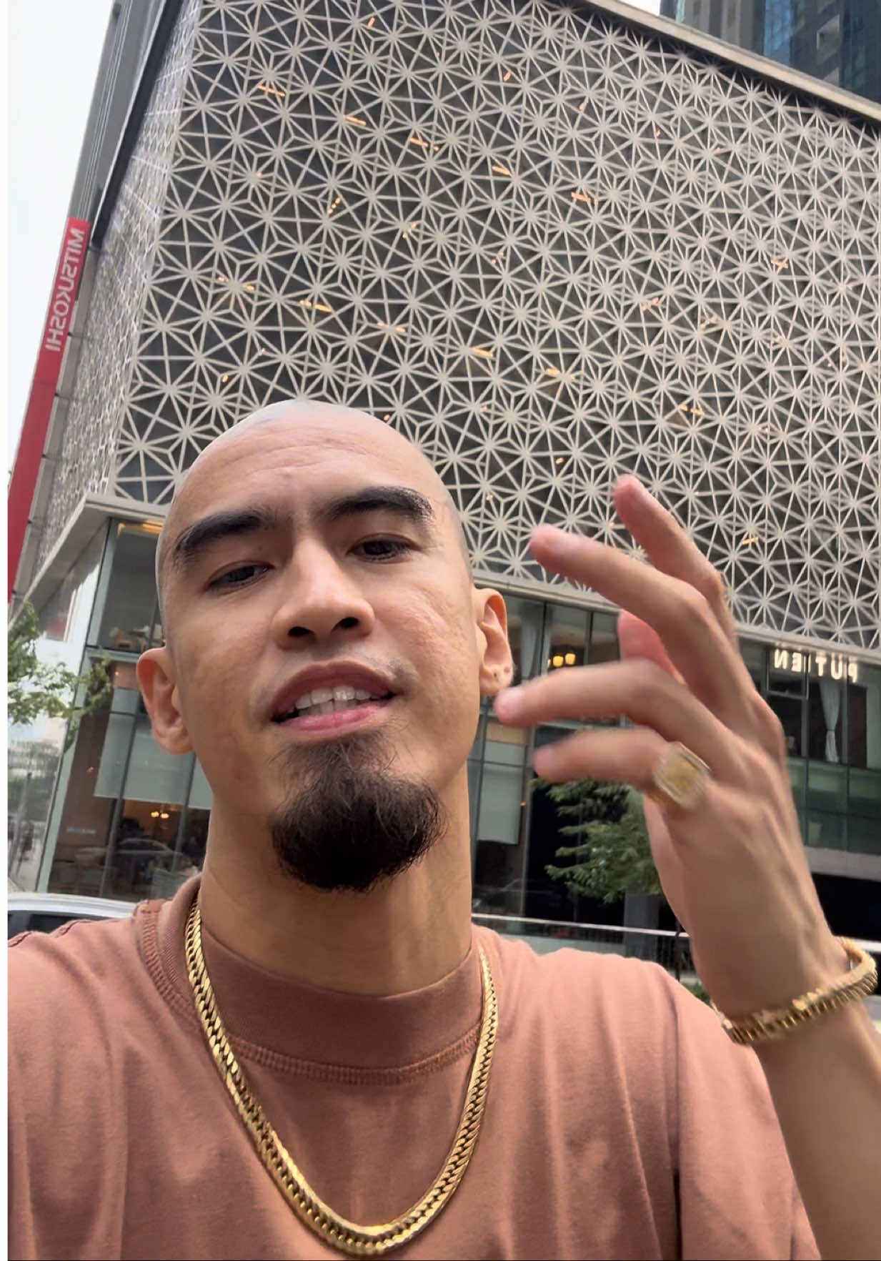 @Bugoy na Koykoy