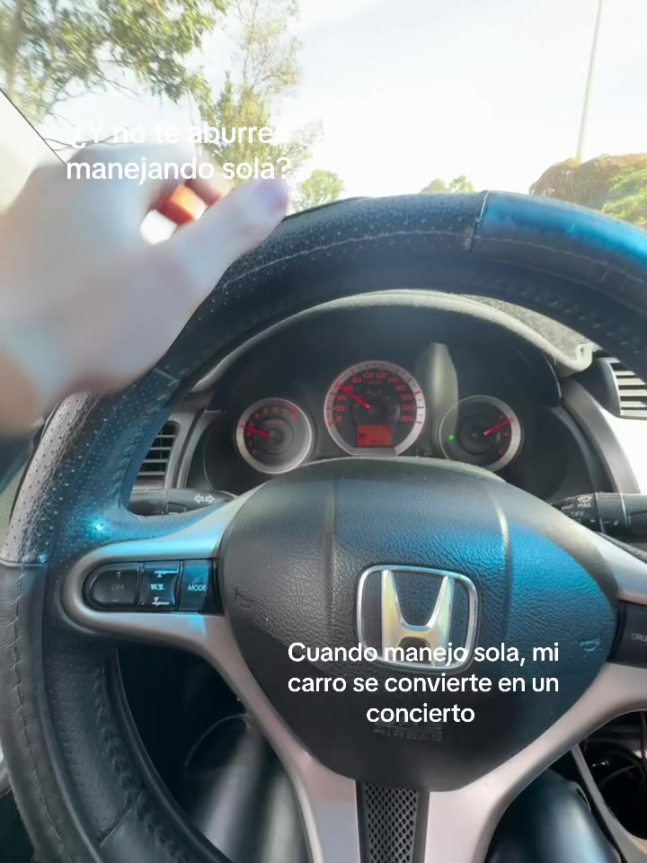 @Ariana&ensp;Ram&iacute;rez