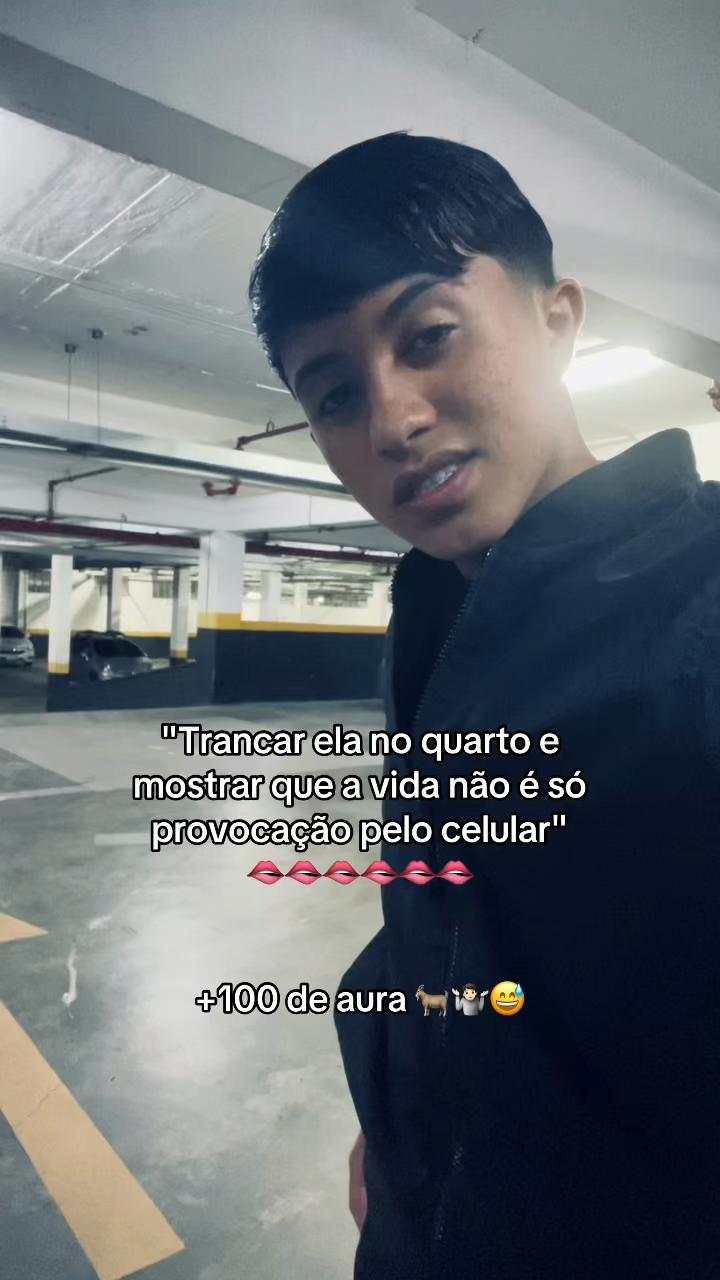 @🎬