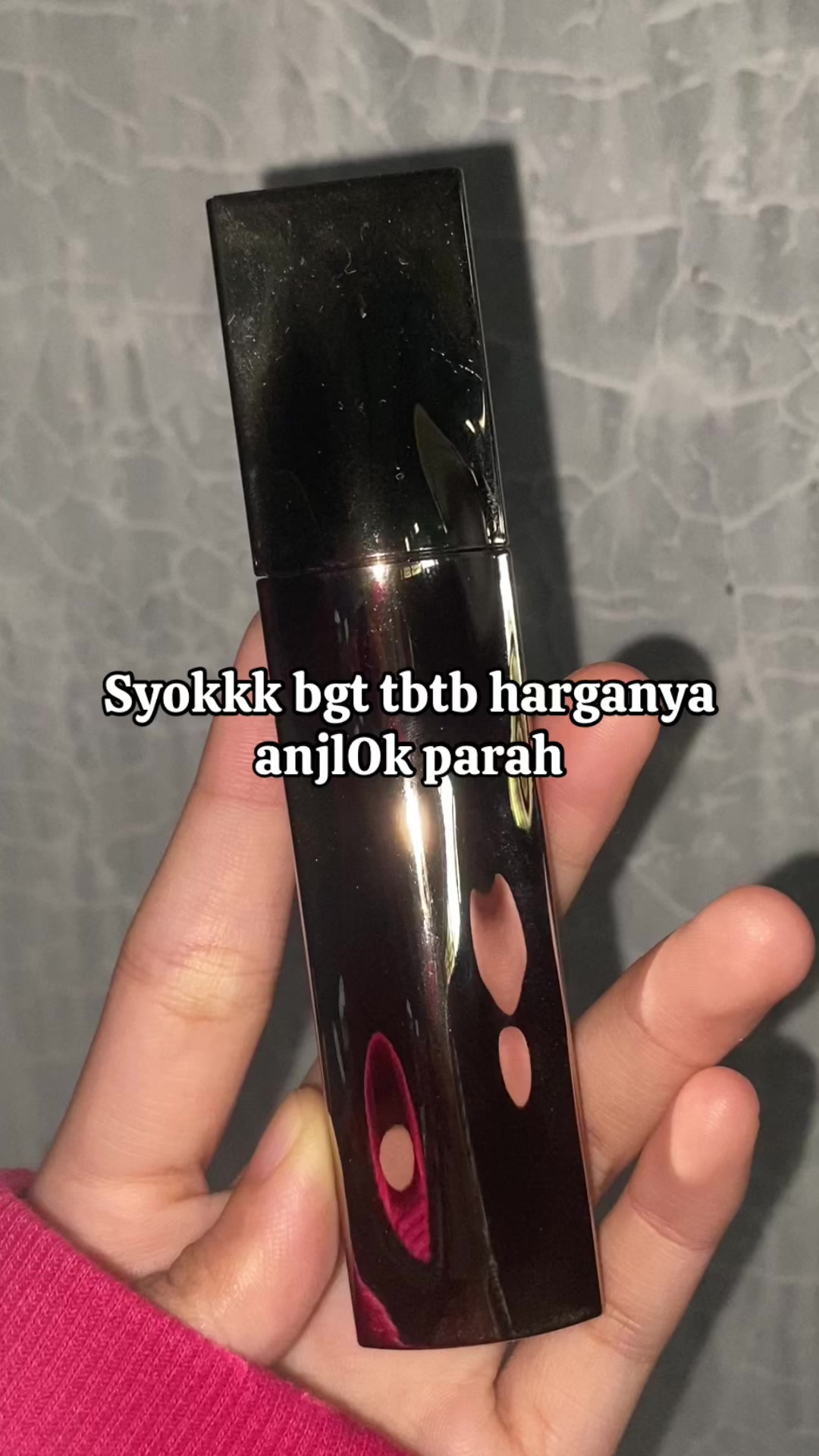 @Luxy_24