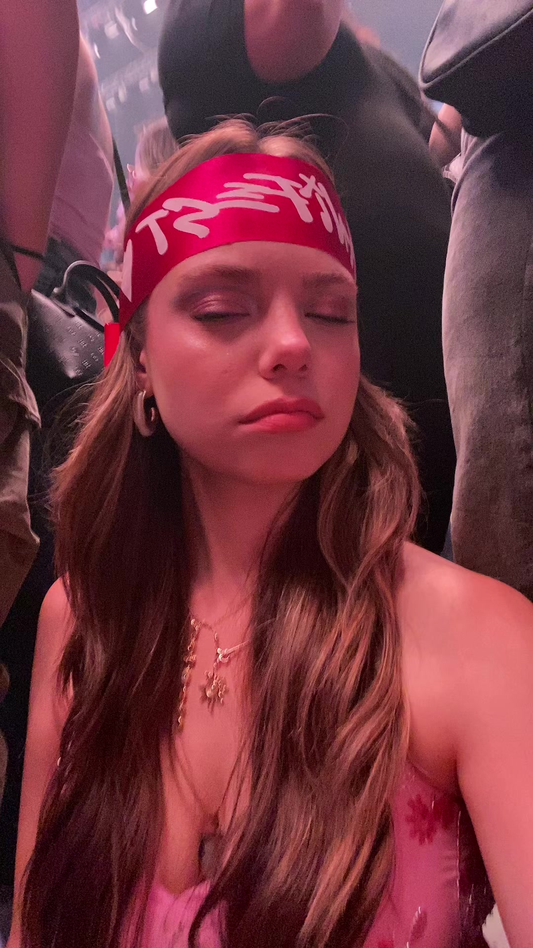 @!