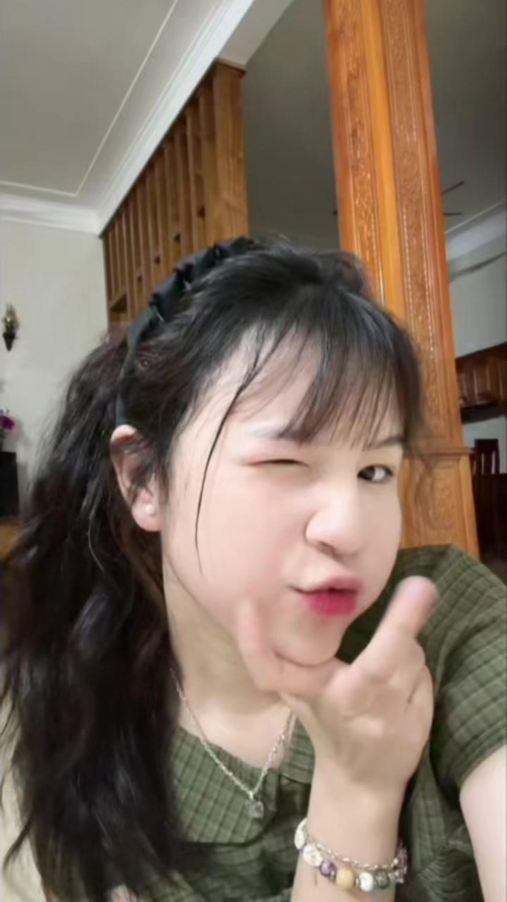 @tớ là htrang🐷